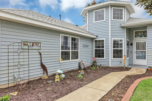 5481 BOUNTY CIR, Tavares, FL 32778