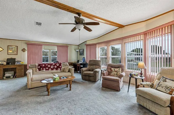 3033 MYAKKA RIVER RD, Tavares, FL 32778