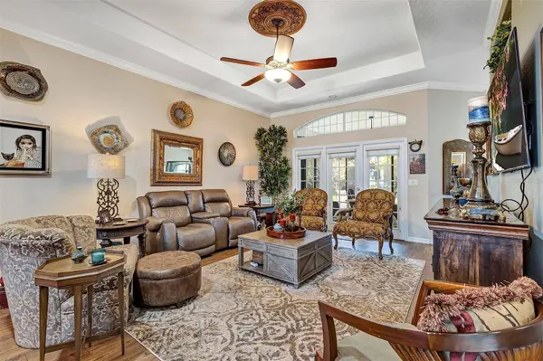 3251 KINGSTON WAY, Tavares, FL 32778