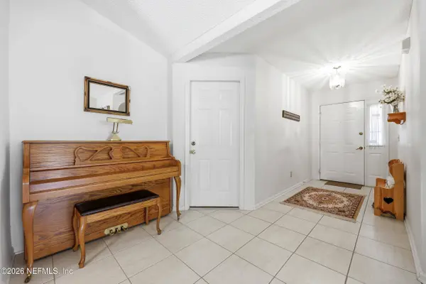 5427 BLUE PACIFIC DR, Jacksonville, FL 32257