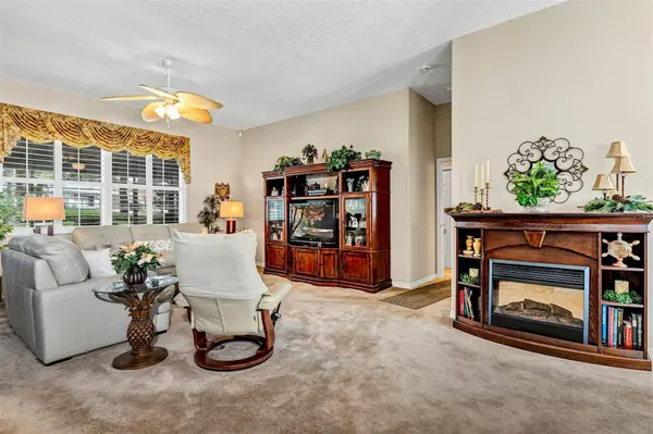 3051 KEEL CT, Tavares, FL 32778