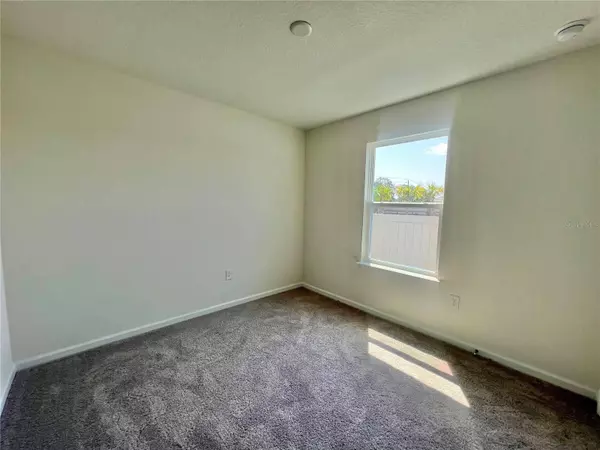 60 SW WAVERLY LN, Palm Coast, FL 32164