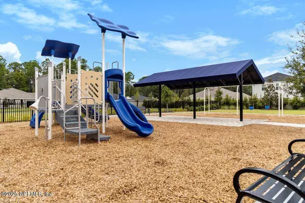 2779 LAURAL FALLS DR, Green Cove Springs, FL 32043