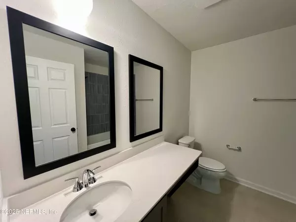 11112 SPRING MEADOW RD, Jacksonville, FL 32222