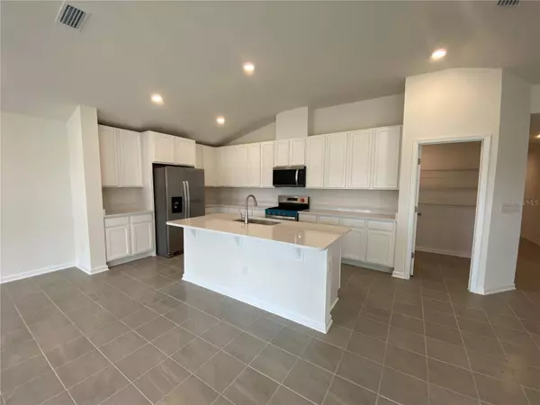 42 CAMELLIA ST, Palm Coast, FL 32137