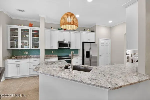 1314 HONEYSUCKLE DR, St. Johns, FL 32259