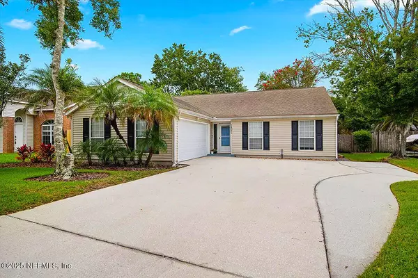 2892 ROCKFORD FALLS DR N, Jacksonville, FL 32224