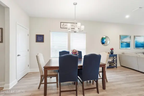132 DAHLIA FALLS DR, St. Johns, FL 32259