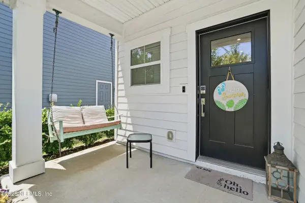132 DAHLIA FALLS DR, St. Johns, FL 32259