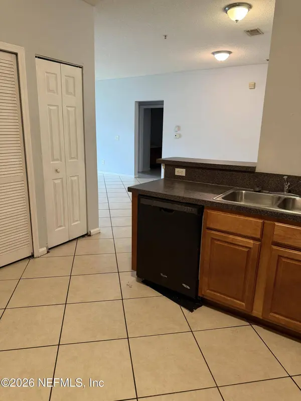 3620 KIRKPATRICK CIRCLE CIR #7, Jacksonville, FL 32210
