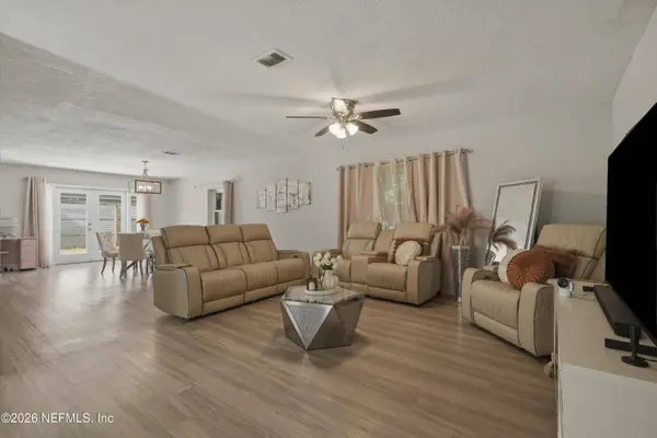 6502 BARNES RD S, Jacksonville, FL 32216