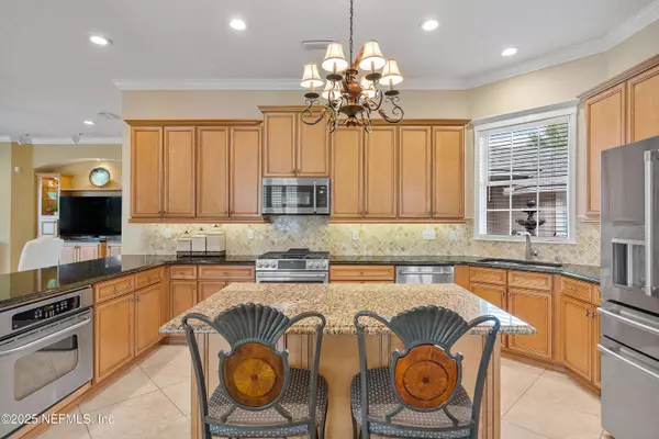 1017 W TERRANOVA WAY, St Augustine, FL 32092