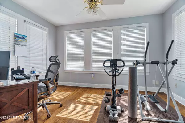 1233/1235 BELMONT TER, Jacksonville, FL 32207