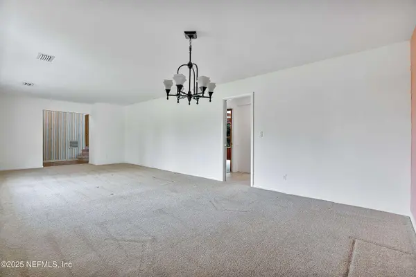 2733 ALVARADO AVE, Jacksonville, FL 32217