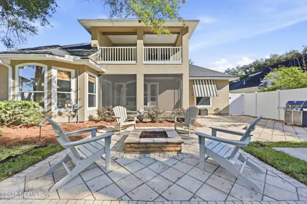 537 DANDELION DR, St. Johns, FL 32259