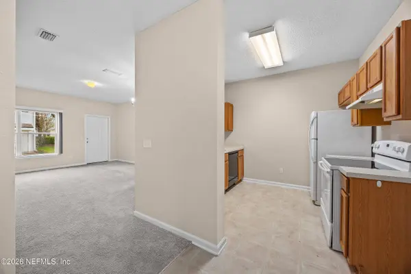 829 SOUTHERN CREEK LN, St. Johns, FL 32259