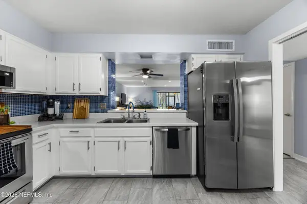 7852 PLAYA DEL REY CT, Jacksonville, FL 32256