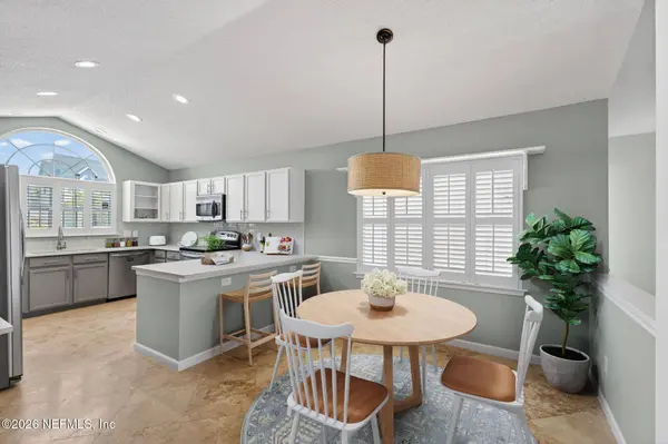960 THEODORE AVE, Jacksonville Beach, FL 32250