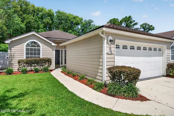 2778 LANTANA LAKES DR W, Jacksonville, FL 32246