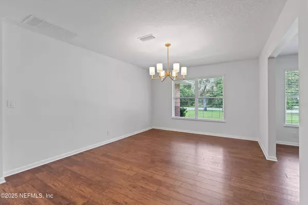 10873 SCOTT MILL RD, Jacksonville, FL 32223