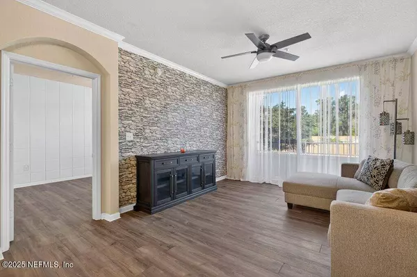 8539 W GATE Pkwy W #9325, Jacksonville, FL 32216