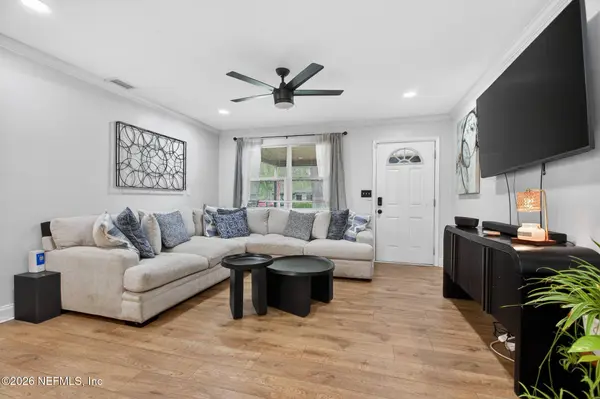 6258 ALEXON DR, Jacksonville, FL 32210