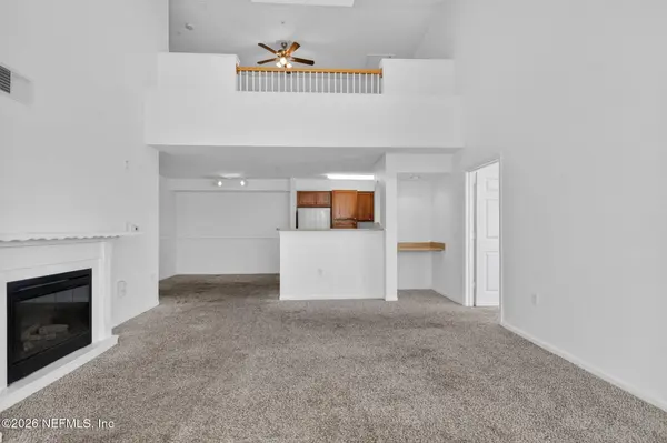 8550 TOUCHTON RD #537, Jacksonville, FL 32216