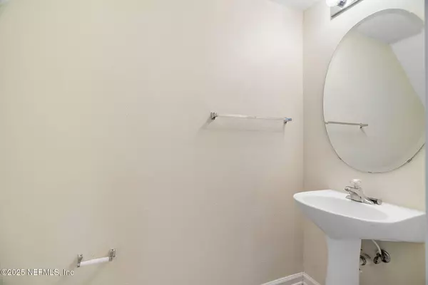 6700 BOWDEN RD #403, Jacksonville, FL 32216