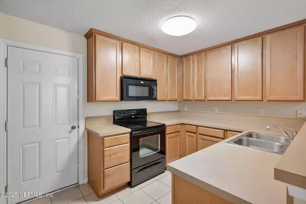 6700 BOWDEN RD #403, Jacksonville, FL 32216