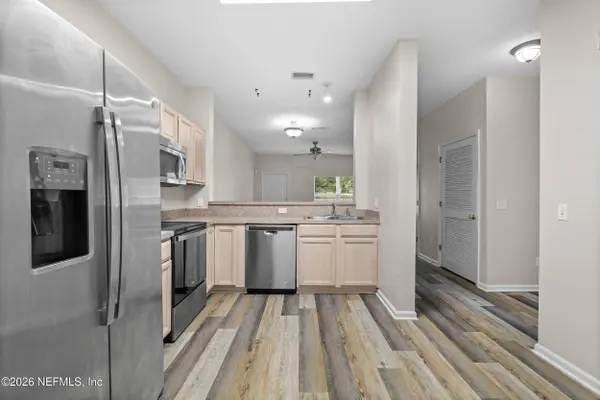 403 SOUTHERN BRANCH LN, St. Johns, FL 32259
