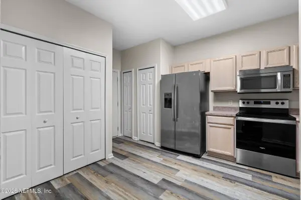 403 SOUTHERN BRANCH LN, St. Johns, FL 32259