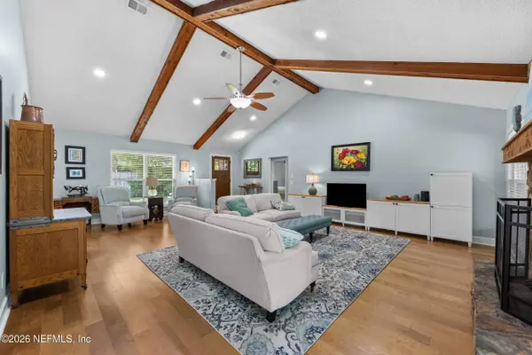 12777 DOGWOOD HILL DR, Jacksonville, FL 32223