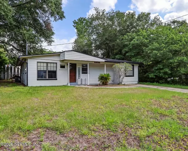 3083 PURDOM DR, Jacksonville, FL 32223