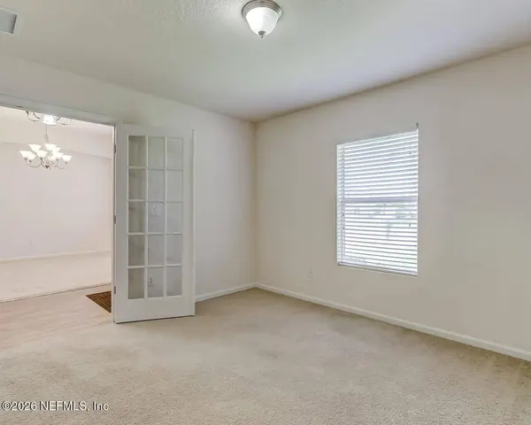 15769 TWIN CREEK DR, Jacksonville, FL 32218