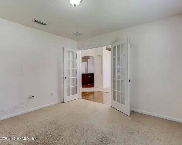 15769 TWIN CREEK DR, Jacksonville, FL 32218