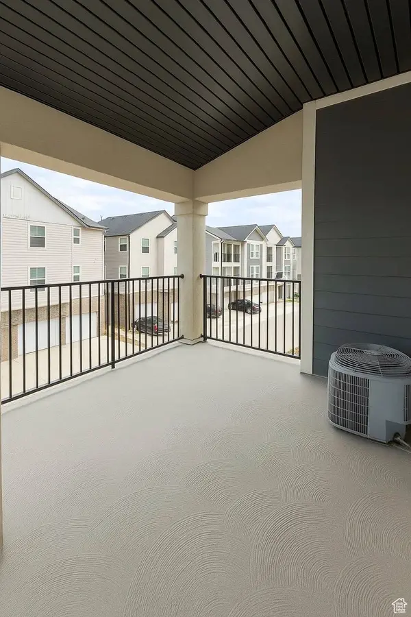 884 N VAN DYNE DR #E304, Saratoga Springs, UT 84045