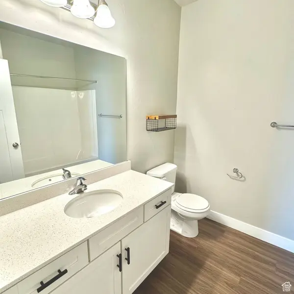 884 N VAN DYNE DR #E304, Saratoga Springs, UT 84045