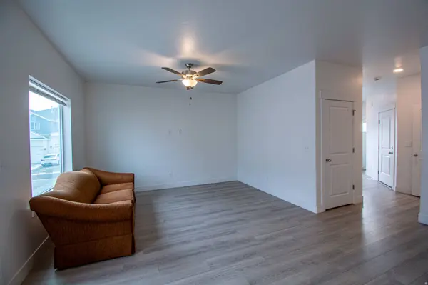 7030 N GOLDEN ACRES LOOP, Eagle Mountain, UT 84005