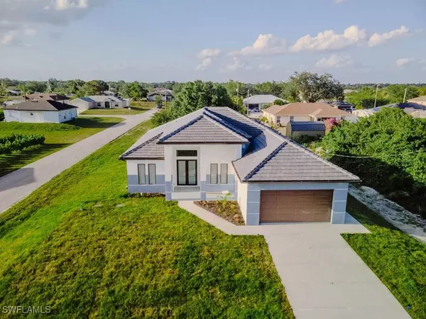 3716 16th ST SW, Lehigh Acres, FL 33976