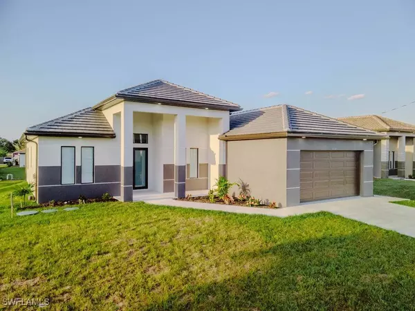 3804 16th ST SW, Lehigh Acres, FL 33976