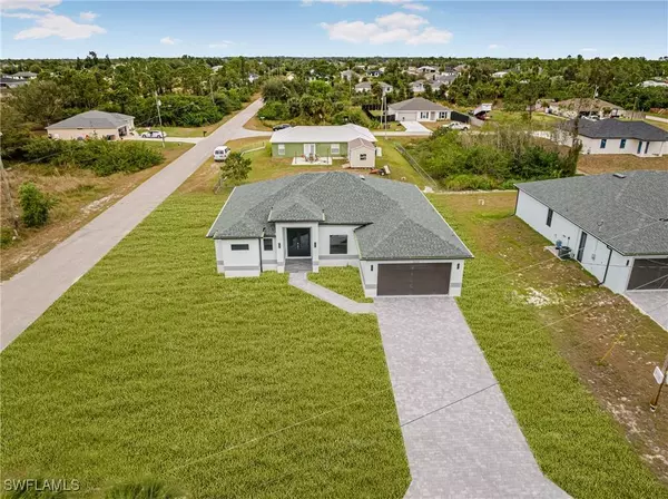 3606 29th ST SW, Lehigh Acres, FL 33976