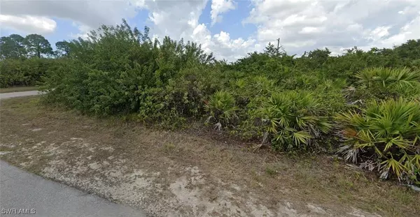 3116 12th ST SW, Lehigh Acres, FL 33976