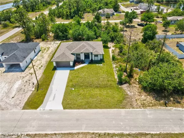 1252 Nimitz BLVD, Lehigh Acres, FL 33974