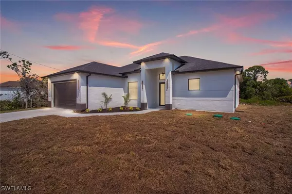 479 Rand ST, Lehigh Acres, FL 33974