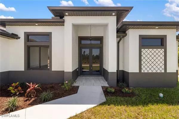 1252 Nimitz BLVD, Lehigh Acres, FL 33974