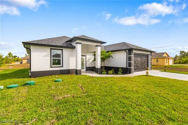 215 Pageant ST, Lehigh Acres, FL 33974