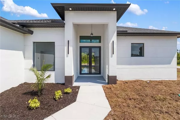 479 Rand ST, Lehigh Acres, FL 33974