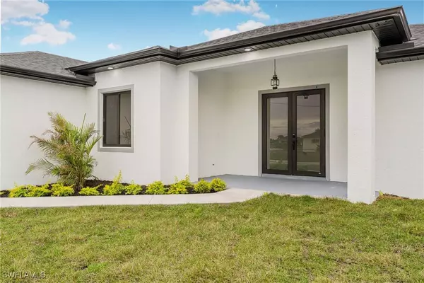 309 Peerless ST, Lehigh Acres, FL 33974