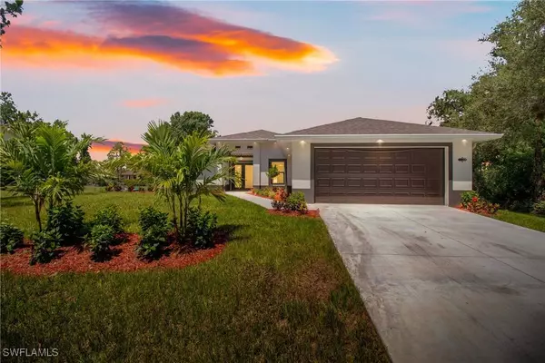 1109 Prospect AVE, Lehigh Acres, FL 33972