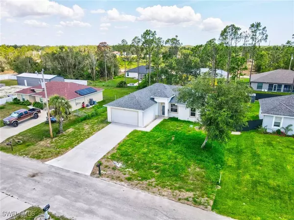 3507 41st ST SW, Lehigh Acres, FL 33976